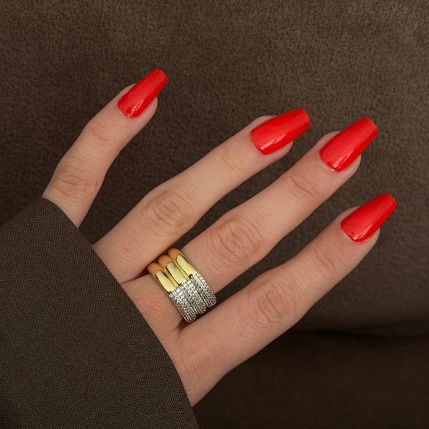 Üç Sıralı Yarımtur Işıltılı Zirkon Taşlı Lüks Tasarım Yüzük