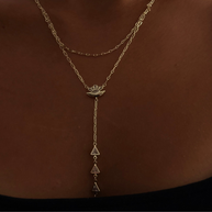 Güneş ve Üçgen Taşlı Çift Sıra Y Kolye