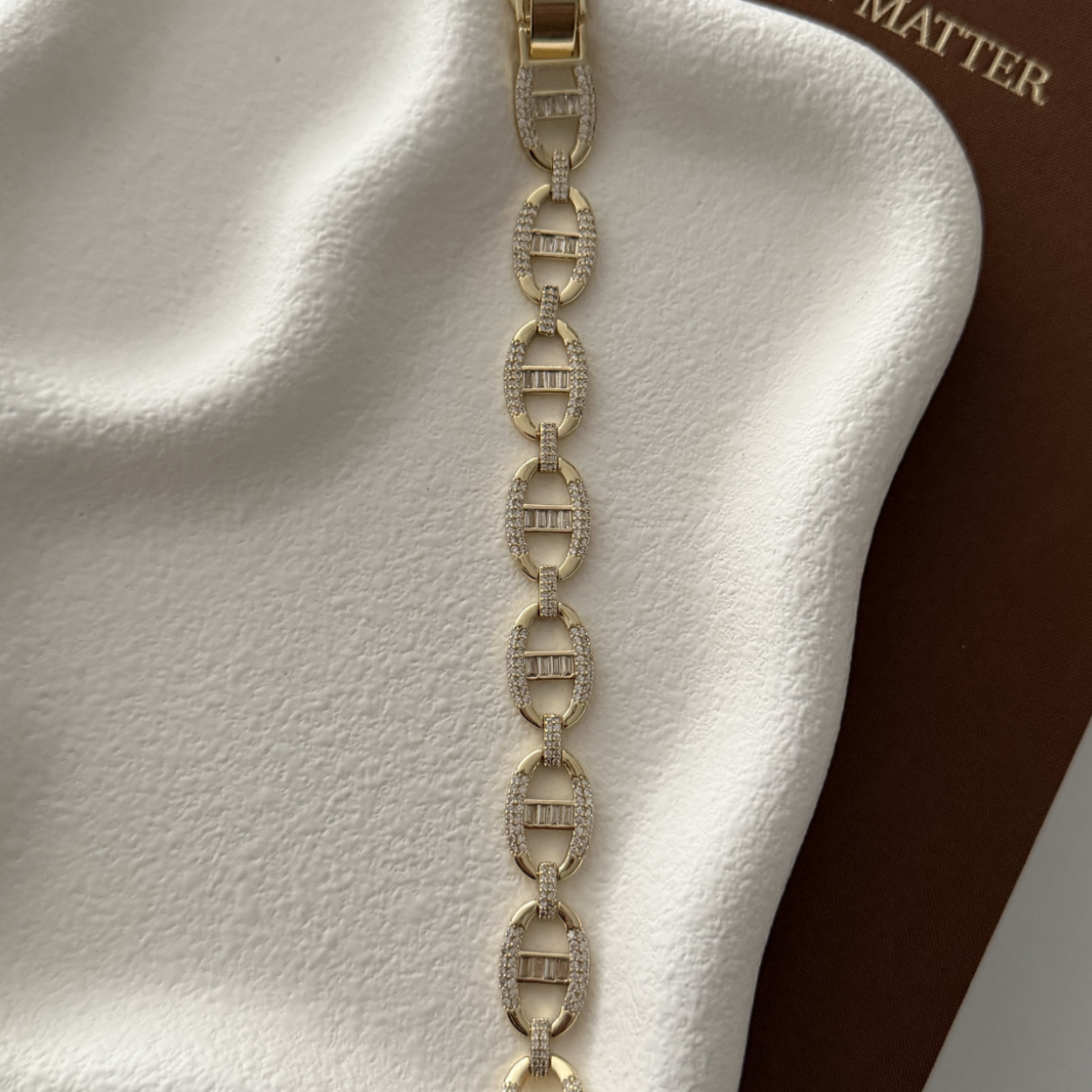 14K Baget Taşlı Marine Bileklik