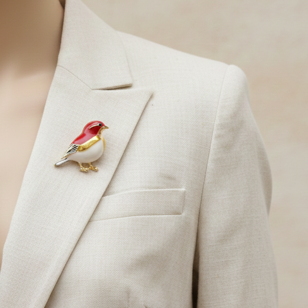 Doğa Temalı Gold Kaplama Serçe Broş