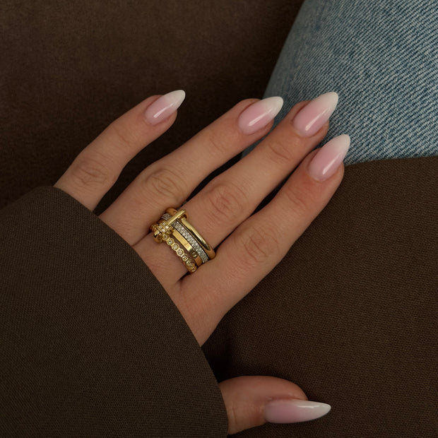 Mix Sıralı Kilit Detaylı Zirkon Taşlı Yüzük