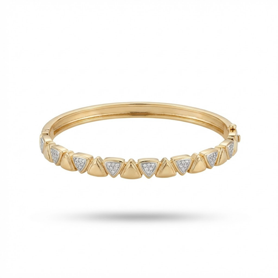 14K Altın Kaplama Geometrik Üçgen Detaylı Kelepçe Bileklik