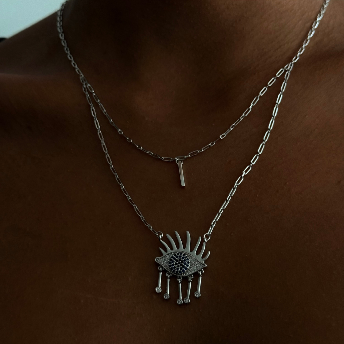 Şans Figürlü ve Nazar Boncuklu Sallantılı Y Kolye Silver