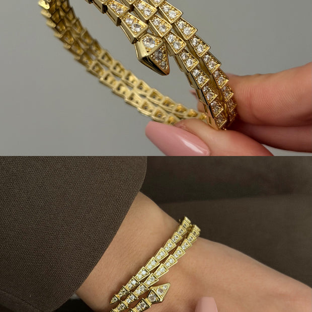 Yılan Model Tam Tur Zirkon Taşlı Gold Kelepçe Bileklik