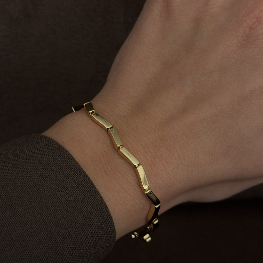 Minimalist Geometrik Çubuk Baklalı Gold Renk Kadın Bileklik