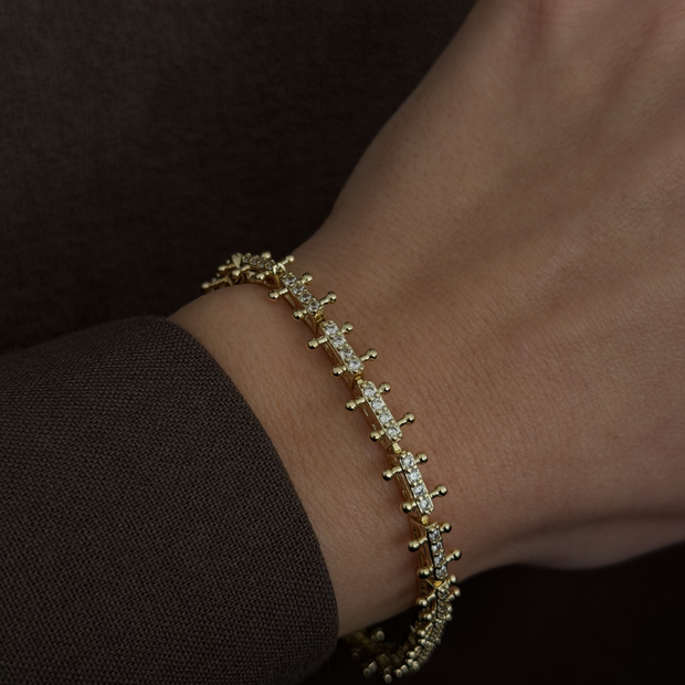 Minimal T-Bar Tasarım Taşlı Zarif 14K Bileklik