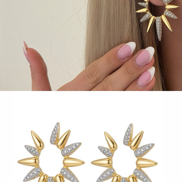 Marka Model Güneş Işığı Tasarımlı Işıltılı Gold Küpe