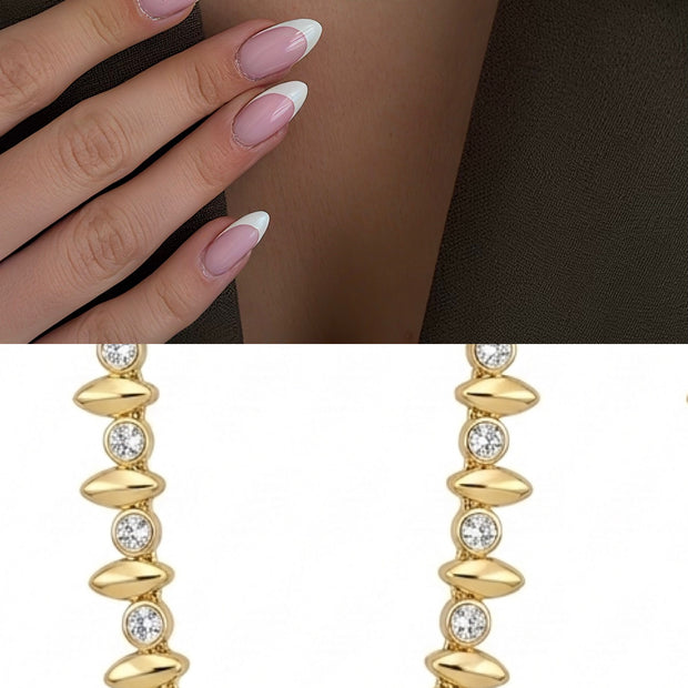 Zirkon Taşlı Modern Mekik Detaylı Choker Kolye