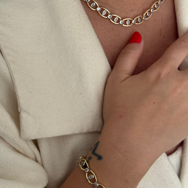 Markiz Kesim Taşlı Oval Halka Zincir Kolye